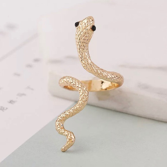 Jewelry - 3/$30 Gold Snake Ring